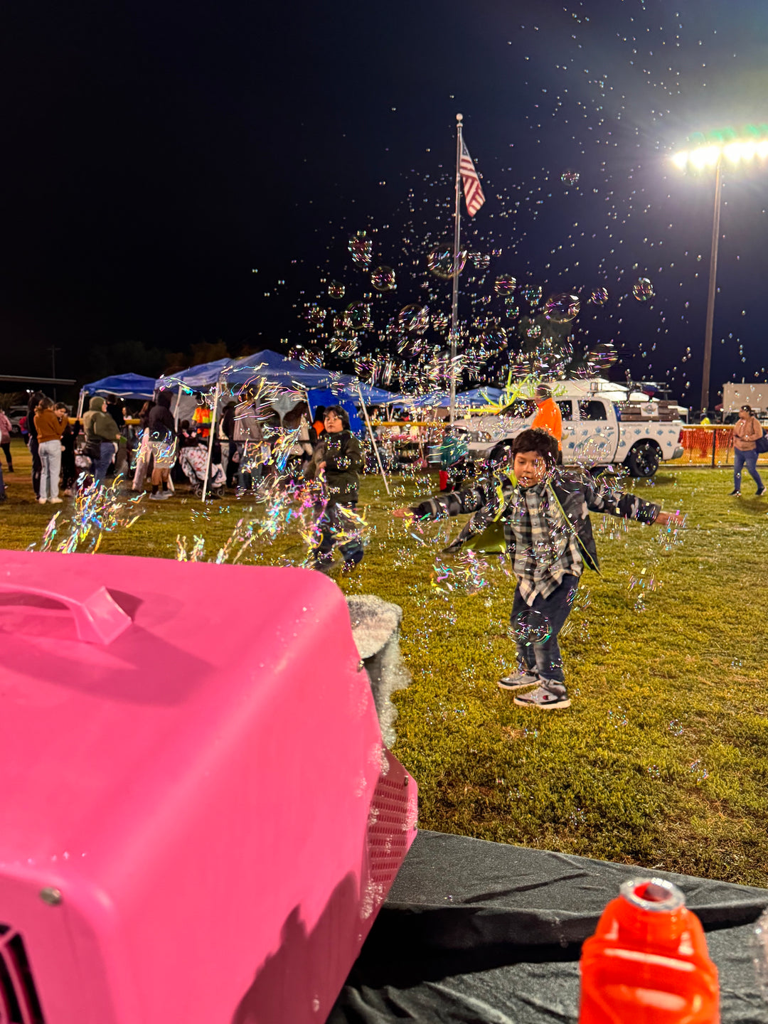 Bubble Blower machine party rental – Partymachines