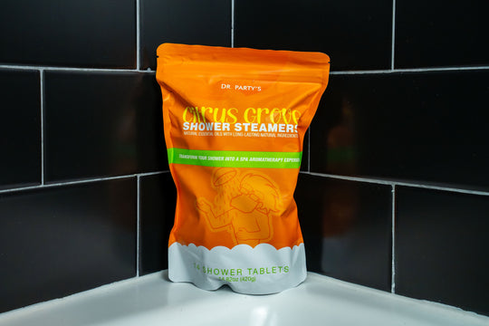 Indulge in the vibrant aroma of orange that fills your shower space, with our pack of 14 steamers designed to soothe your senses and rejuvenate your spirit.